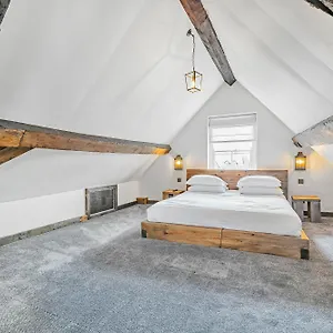 Quirky Retreats - Rose , Chester United Kingdom