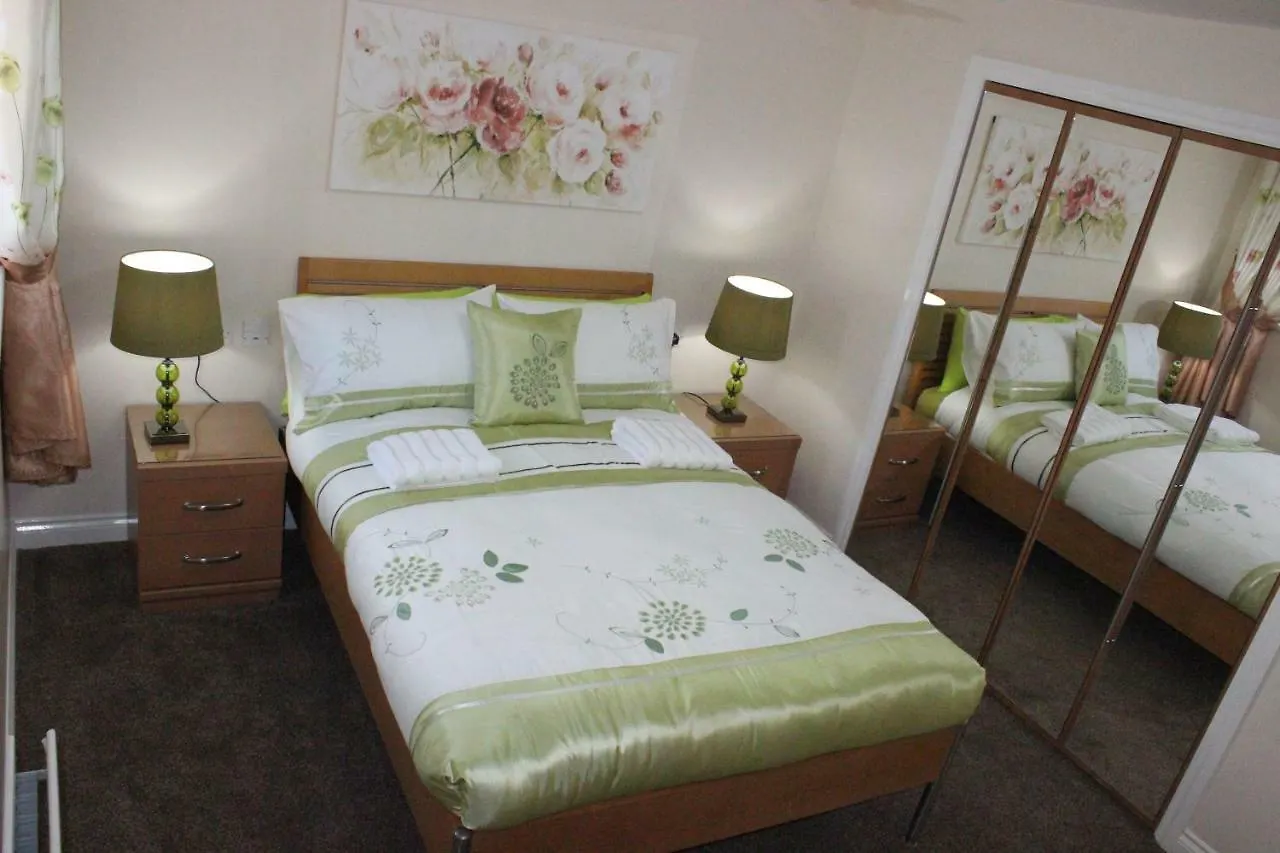 Edinburgh City Luxury Apartment Spectrum