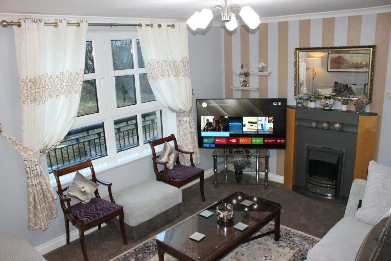 Edinburgh City Luxury Apartment Spectrum contacts