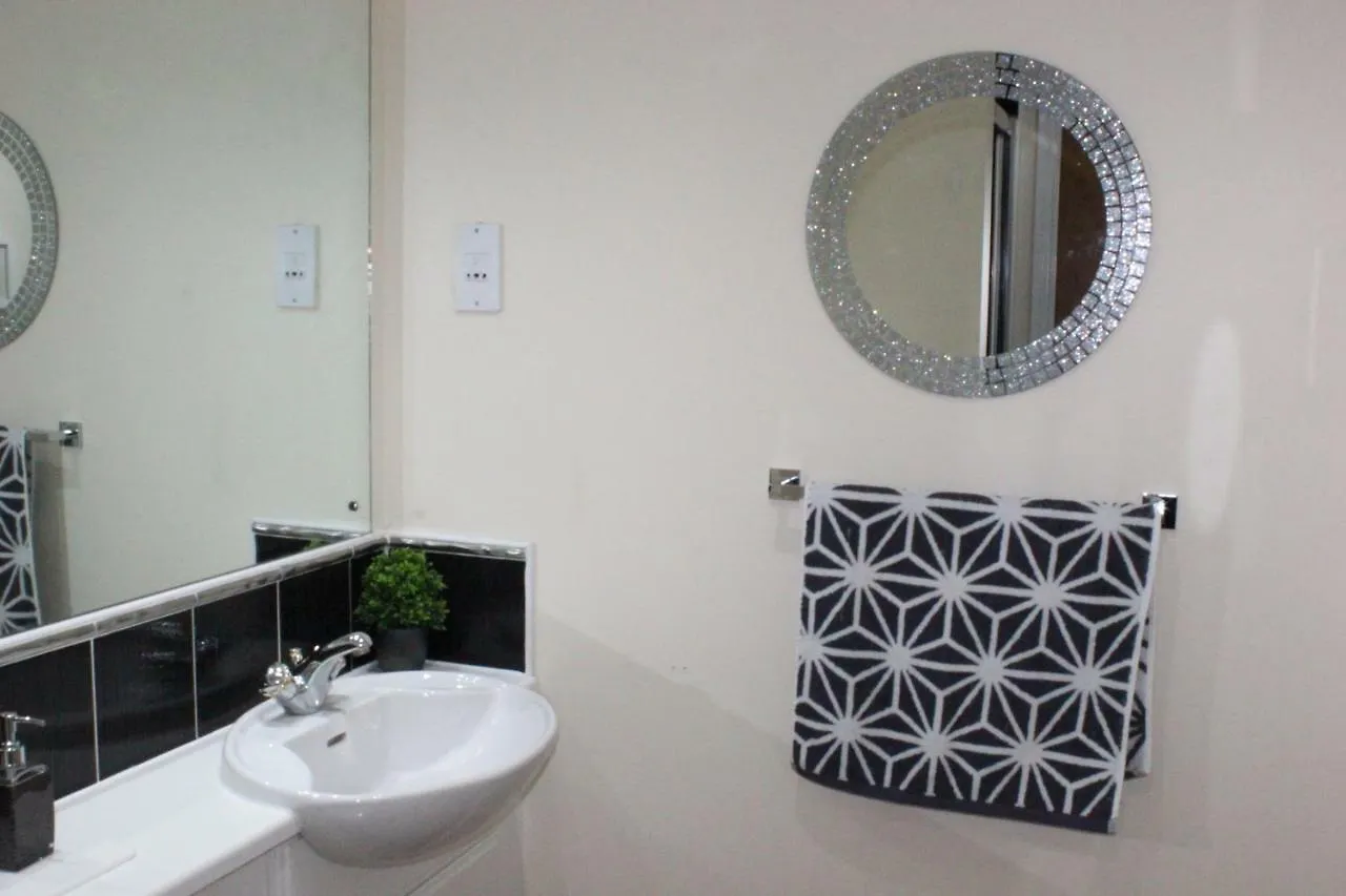 Edinburgh City Luxury Apartment Spectrum