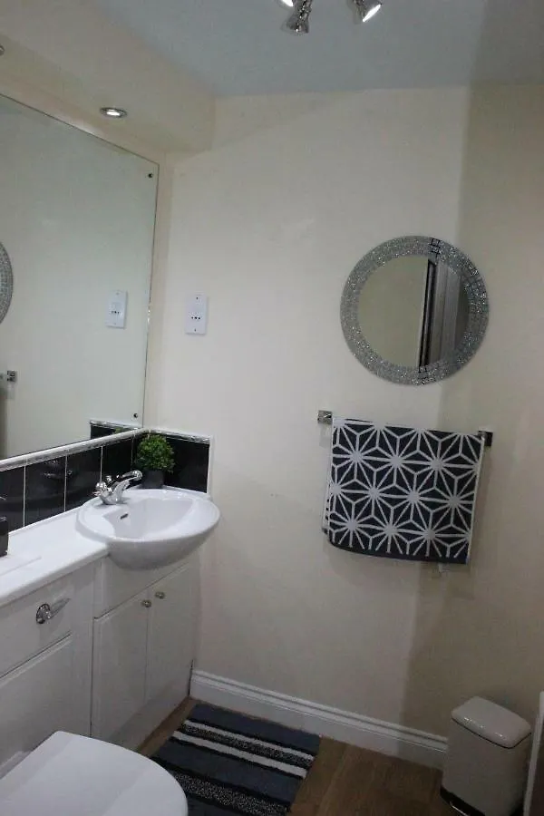 Edinburgh City Luxury Apartment Spectrum